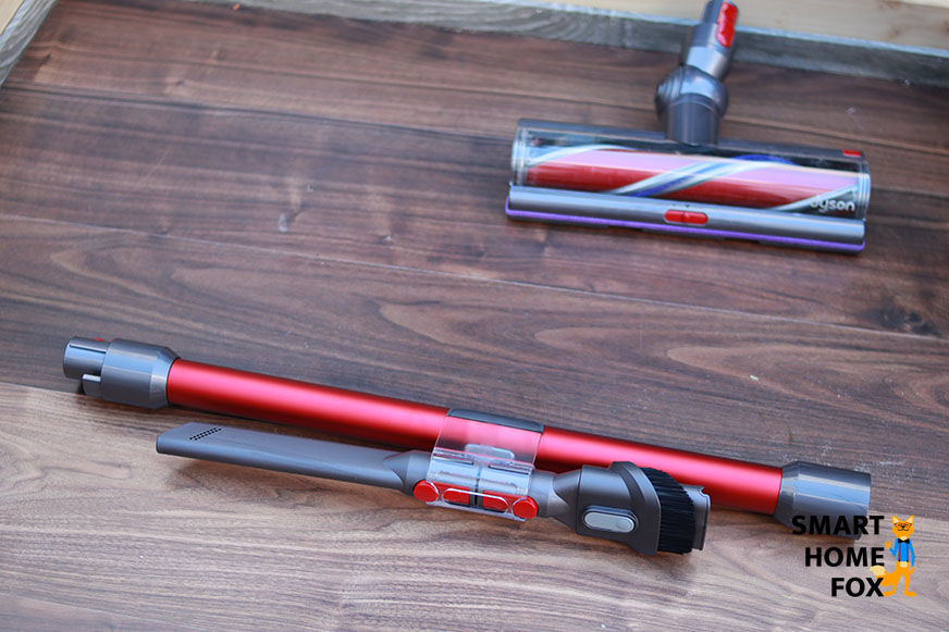 Accessory clip for the suction tube